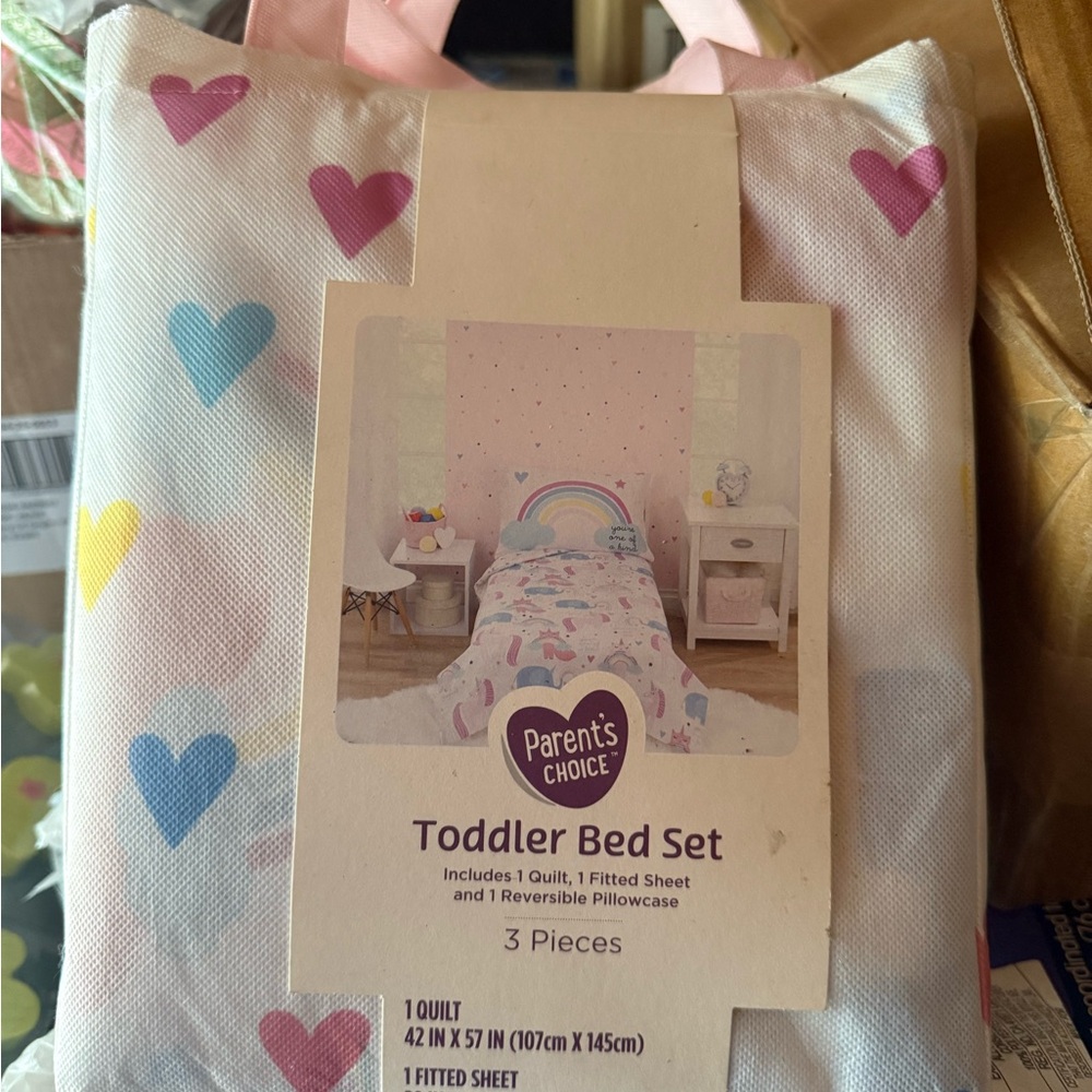 Parent's Choice Heart Pattern Toddler Bed Set - Pink, Blue, Yellow